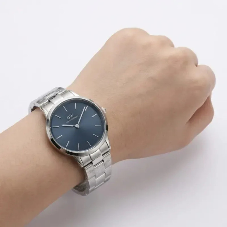 ساعت مچی زنانه دنیل ولینگتون استیل صفحه سرمه ای تیره رنگ ثابت موتور میوتا ژاپن شیشه مینرال