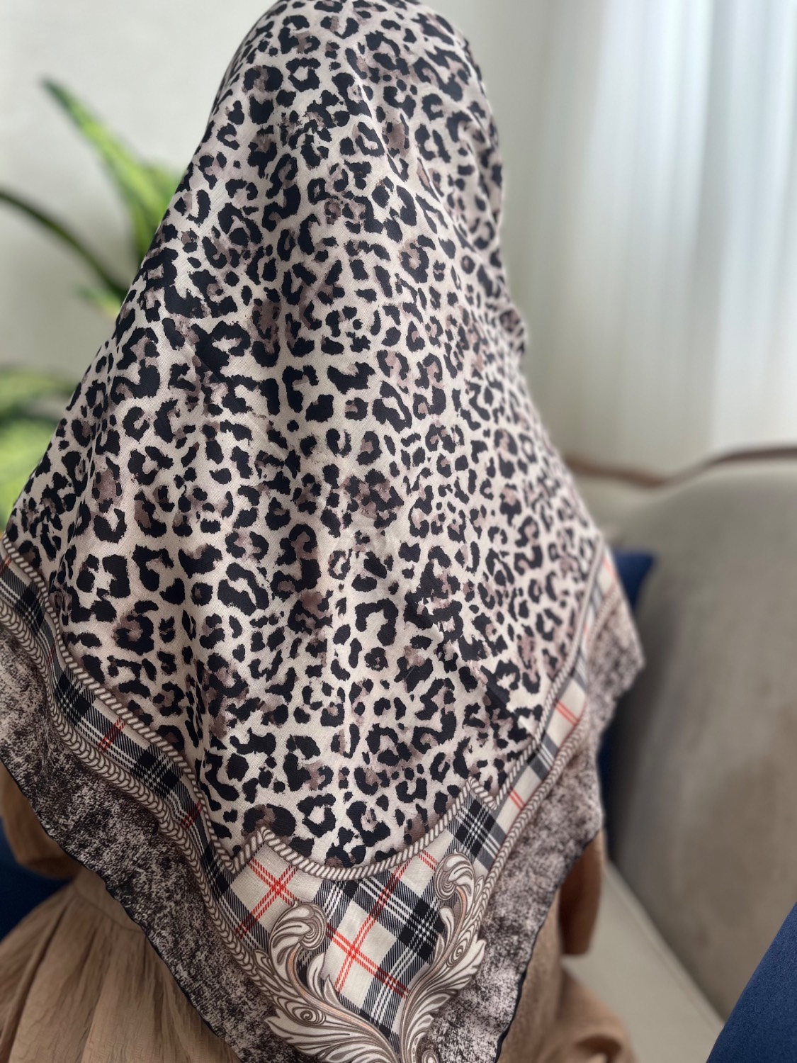 روسری نخی قواره 100 طرح پلنگی